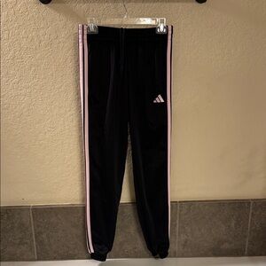 NWOT! Adidas Women’s Joggers with light pink stripes